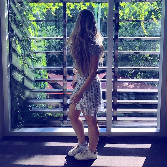 Princess Polly Santorini wrap skirt US Size 8 - Picture 2 of 4